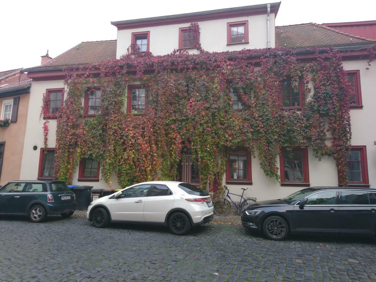 Altstadtwohnung Kromers & Restaurant Ерфурт Екстериор снимка